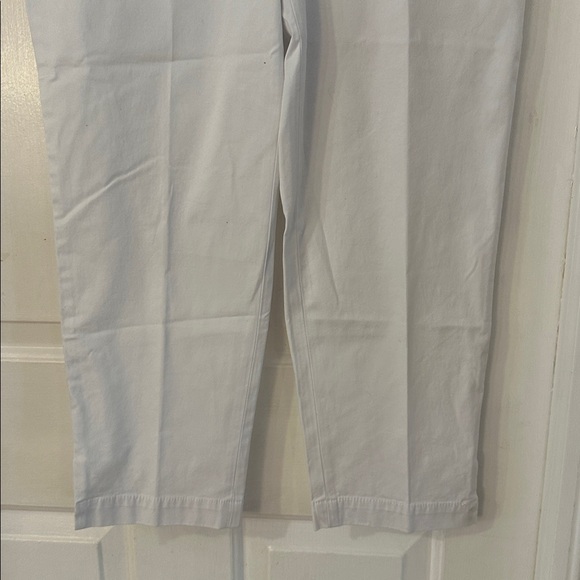 NWT Women’s Talbots White Slim Leg Perfect Crop Pants Size 10 - Picture 4 of 10